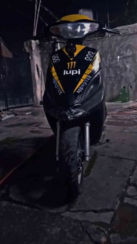 سلام وعليكم عندي دراجه ماكس قجمه السعر 250 رقمي 07770552702