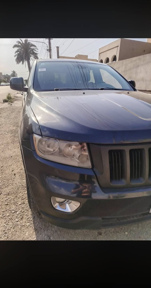 من رخصة الادمن جيب لاريدو موديل ٢٠١٣ للبيع او المراوس ( النترا _ فورتي _ سيراتو _ بي واي دي.......)رقم بغداد الجديد هزة جديدة بأسمي السيارة حادثها بالصور موجود وبيها بابين عكس السايق كلير محرك كير تبريد خير من الله صدرها نص عمر تقريبا ٧٠ بالمية بيها منظومة غاز سيارة كاملة مكاني بغداد حي الجامعة او  بغداد الاسكان سعرها ١٣٠ وبيها مجال بسيط سونار ماعندي بيها هاي تفاصيل كاملة لتواصل خاص متواجد


**إذا كنت صاحب هذا الإعلان وتريد حذفه لأي سبب، رجاءا أرسل رسالة إلى الدعم الفني**