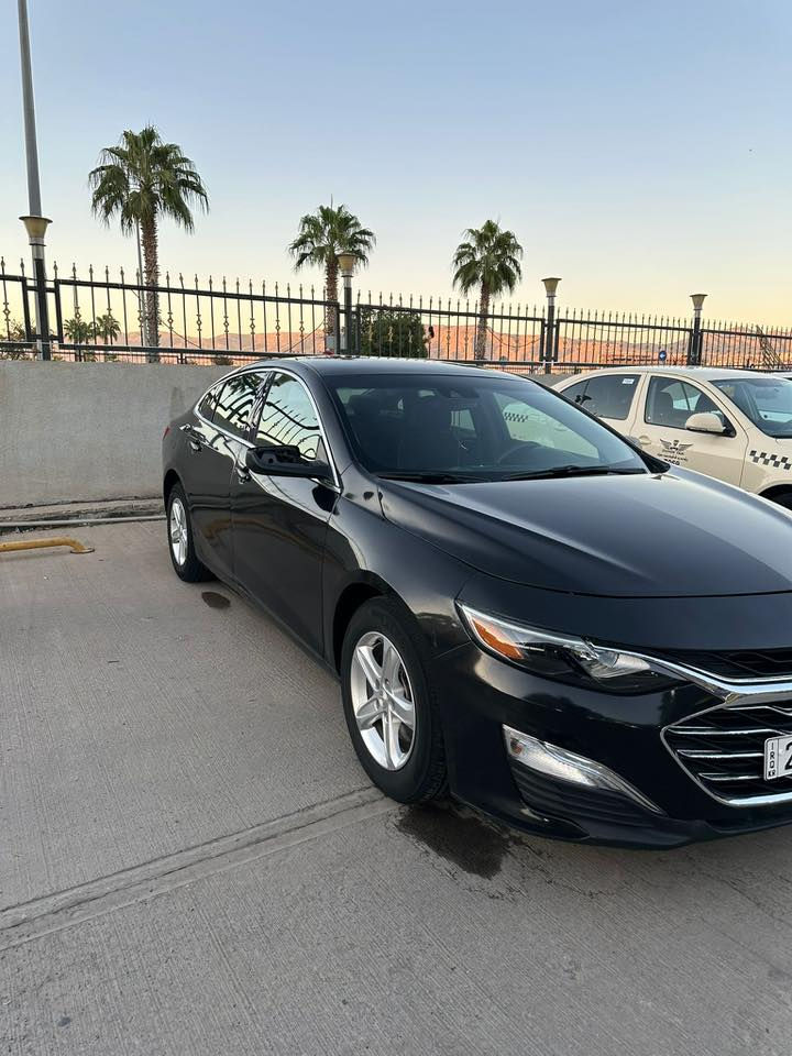 ماليبو 2023 lS
ماشية 30,000 الف كيلو 
بصمة تشغيل 
شاشة كار بلاي
سيارة جديدة كير ومكينة شرط الفحص
عليها ادامة كاملة 
نوزلات بلاكات فلتر فيت بم جديد دهن محرك جديد 
ضررها قطعتين امريكا وقطعتين هنا بالعراق جهة النفر 
بجم كبس وخلفي كبس بيها شبر بالبوند فقط تكمة باب النفر والخلفي صبغ 
السيارة شغل واطلع ميحتاجلها اي مصرف  وصرفها كلش حلو 
*********** 
سعرها(115 ) ورقة ومجال
