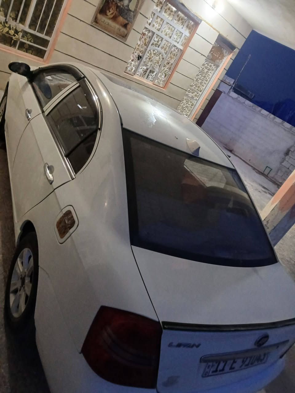 السلام عليكم ليفان لبيع ٢٠١٣ كير محرك تبريد كفاله السياره مكفوله من الضربه عده الدوس بدون هلال رقم بغداد بسمي السعر ٥٥ وبيهه مجال مكان واسط العزيزيه ***********
