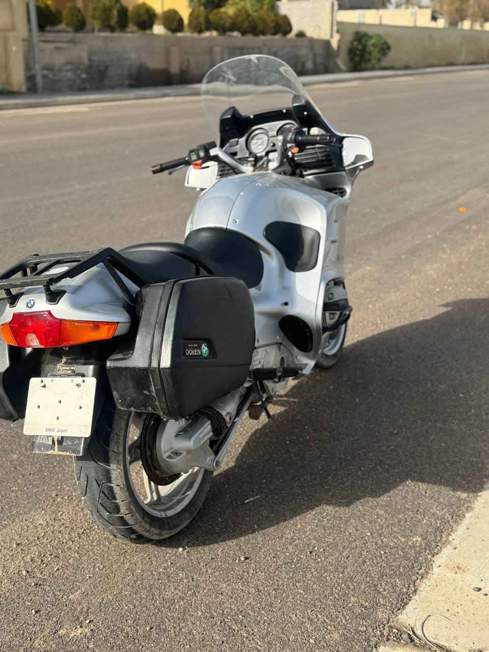 السلام عليكم دراجة BMW للبيع مستعجل تدفئة مقابض جامة كهرباء تصعد تنزل نظام مانع أنزلاق والنظافة مثل مو واضح بالصوره العنوان صلاح الدين   دخول جديد للعراق وارد يابان بدون حادث للبيع للبيع *********** أتصل ودلل
