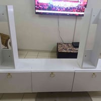 ميز بلازمة ويا رفوف للتواصل واتساب فقط، 07702086965
