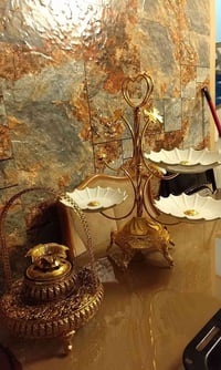 مبخره + مقدمه حلويات للبيع 07705858075