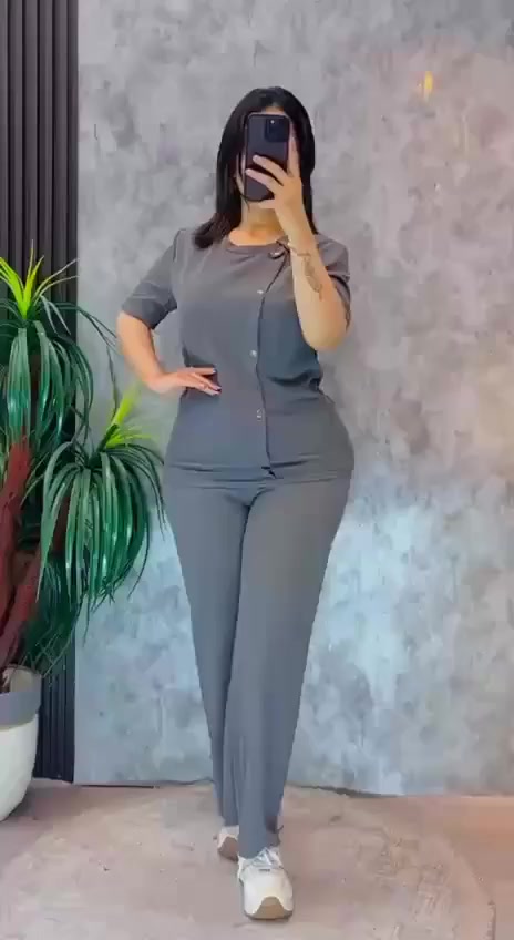 تراك خامه فالينه حجزي
قياس فري سايز
متوفر ب4 الاوان
السعر 12
كوت زين القوس شارع الشيرازي مقابل صيدليه نور الصباح
***********
