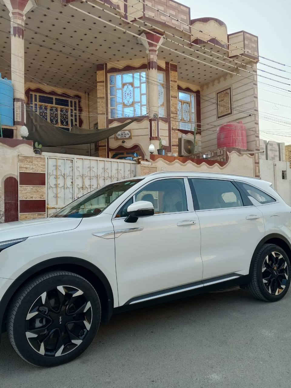 السلام عليكم
سورنتو مديل 2024 رقم اربيل ماشيه 12 الف السياره اخت الزيرو
كفاله عامه من كلشي 
كير ماوس 
جنطه كهربائية 
كامرة دوارة 
حساسات 
كشنات كهرباء 
لد نهاري 
شاشه متصله 
ويل 20 
بعد هواي موصفات بيها 
ام الضمان السياره شركه الراوي 
السعر 318 وبيها مجال للشراي 
السياره جديده مالت جناي 
*********** 
عنواني البصره
