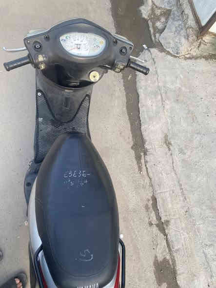 سلام عليكم دراجه بريز ببغاء للبيع دراجه مال رمبه جديده صارلها اقل ٦ اشهر نازله من الرمبه كفاله عامه اي نقص ما بيهه اذا مكينه مفتوحه او كفر تجاري تاخذهه ابلاش الشعر (مليون ) او بيهه مجال حك الجيه مكان بغداد الدوره للاتصال ***********
