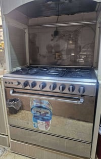 طباخ ايطالي • نضيف • بدل كيرازي
