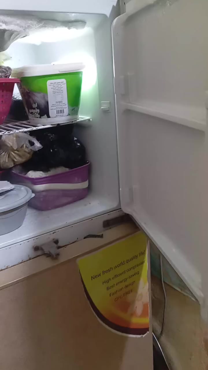 السلام عليكم ثلاجه حجم 16 بس الفريز يبرد ثلج. فول بس جوه مليكه تبريد غليل سعر 175 مكاني البصره الحيانيه


**إذا كنت صاحب هذا الإعلان وتريد حذفه لأي سبب، رجاءا أرسل رسالة إلى الدعم الفني**