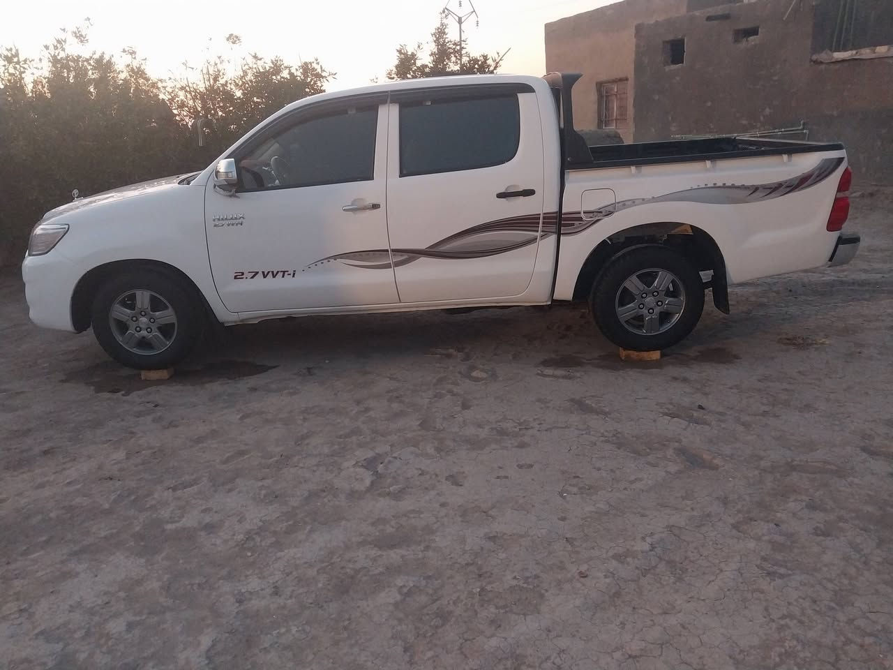 السلام عليكم فلاونزه ١٣ كويتي وتماتيك رقم قادسيه نكليزي بسمي تحويل مباشر سياره جاهزه محرك كير حداديه تخم تاير كفاله بيه بنيد بدل ورش صبق السعر ١٥٥ وبيه مجال مكان السماوه ***********
