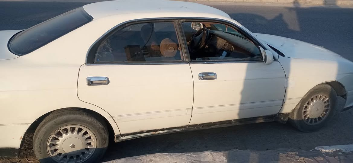 بطة بيها بجم سابقا ومعمره وبيها تبديل جاملغان ايمن ايسر ظربه جهة سايق يعني بين قوسين شوفت العين فقط كص نقل اكفل صاحبها بلحلة سنويه نهاية شهر 6♕ ٢٠٢٦ سعرها ٢٦ ورقه مكانها نجف ***********
