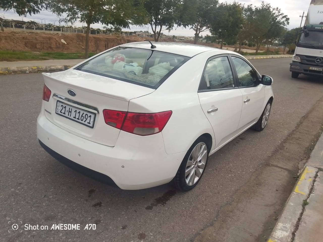 سلام عليكم  سيراتو ٢٠١١ للبيع خليجي.سنوية.ورقم.جديد.
سيارة بدون صبغ سياره جاهزه من كلشي بدون اي نقص سعره ١٠٨ بيها مجال قليل عنوان خانقين *********** خناقين, ديالى
