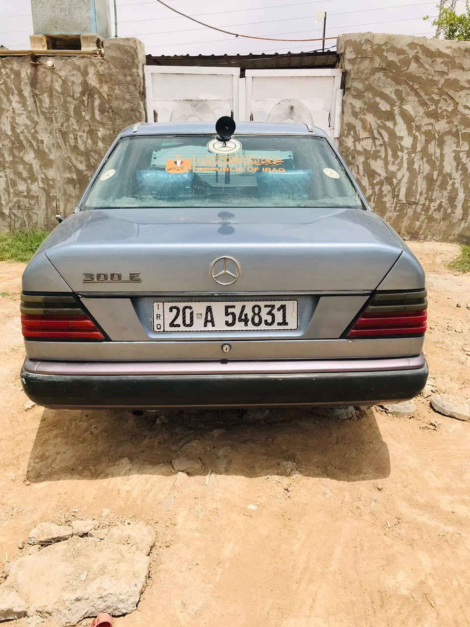 سلام عليكم دب مارسدس موديل 92سنويه الئ30 هزه جديده صدر جديد سياره خير من الله بيهه محرك اثنين او نص لا تبخير ولا تنقيص 
السعر 45 او بيهه مجال بسيط عنواني بعقوبه الكاطون غير متواجد على. الفيس مكلف بل نشر اتصال على. الرقم ***********بي وتساب
