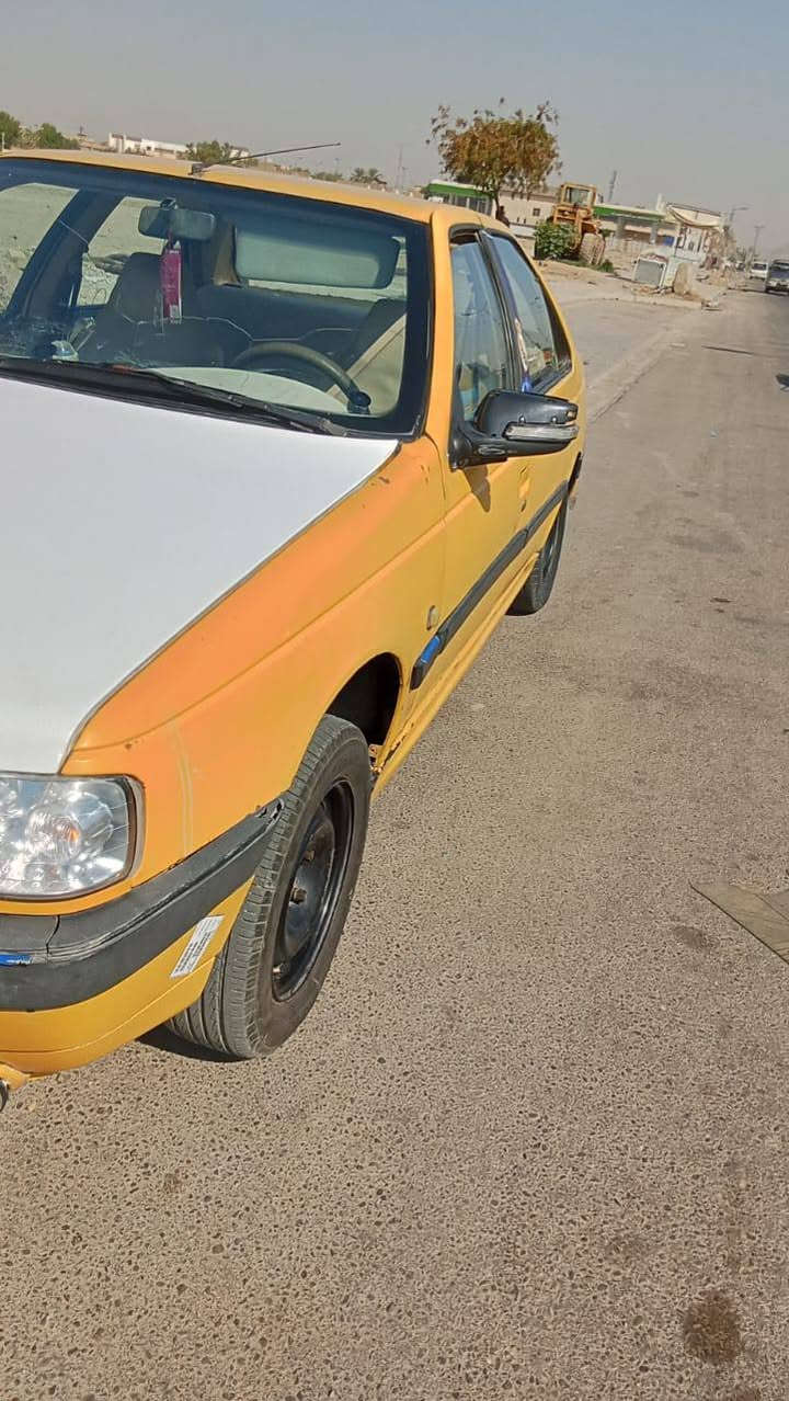 السلام عليكم
بيجو لميس  موديل 2015 للبيع بسعره 28 ورقة وبيه مجال 
سيارة حلو تبريد وكير خير من الله بس المكينه بيه تبخير 
مصفره هيئه وعليه غرامه بس 100 الف  السيارة حلو 
كهربائيات شغاله رقم بغداد انكليزي بسمي تحويل مباشر ثاني يوم 
خذا رقم الهاتف خابرتي وتدلل ***********
