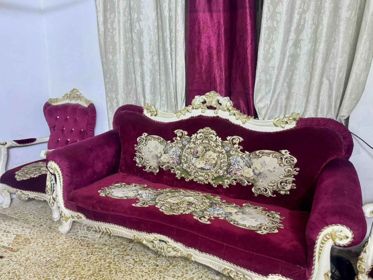 السلام عليكم تخم قنفات رئاسي السعر 200 وبي مجال  المكان بغداد الحرية الدولعي


**إذا كنت صاحب هذا الإعلان وتريد حذفه لأي سبب، رجاءا أرسل رسالة إلى الدعم الفني**