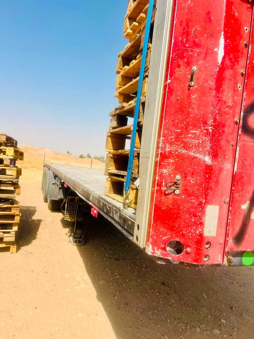 عربانه اربع دناكير   اثنين رفاع جوبلس كهرباي بريك كلوو جديد بيها فطر بل دنكير الرابع شويه بصيط  عربانه جاهزه للشغل 3 دناكير مزوج واحد بالون مكانها كركوك  رقم الهاتف ‭***********‬
