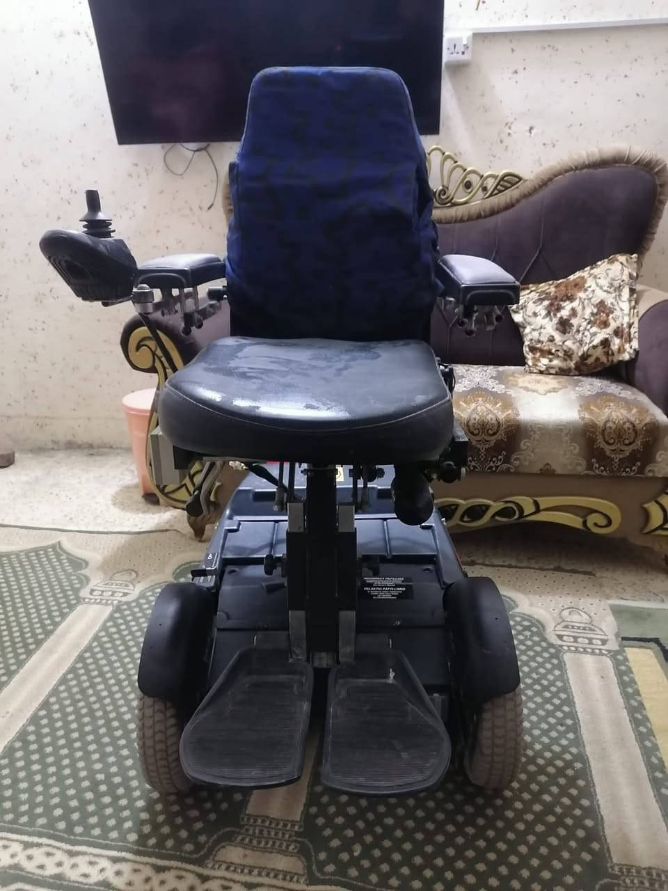 كرسي الماني نضيف كلش سريع دبل بطاريه حركات للستفسار اكثر يتوفر وات ساب ***********
