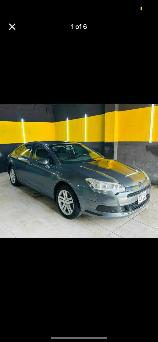 سیترۆن سالۆن فەرنسی 2009رەقەم هەولێر ئۆتۆماتیک سەنەوی بەسەر چوە بەشەرتی بەناوکردن گۆرینەوەشمان هەیە بەشەرتی دڵ گرتن رەقم تەلەفۆن ***********واتسابی لەسەرە  33وەرەقەو معاملە كويسينجاك, أربيل
