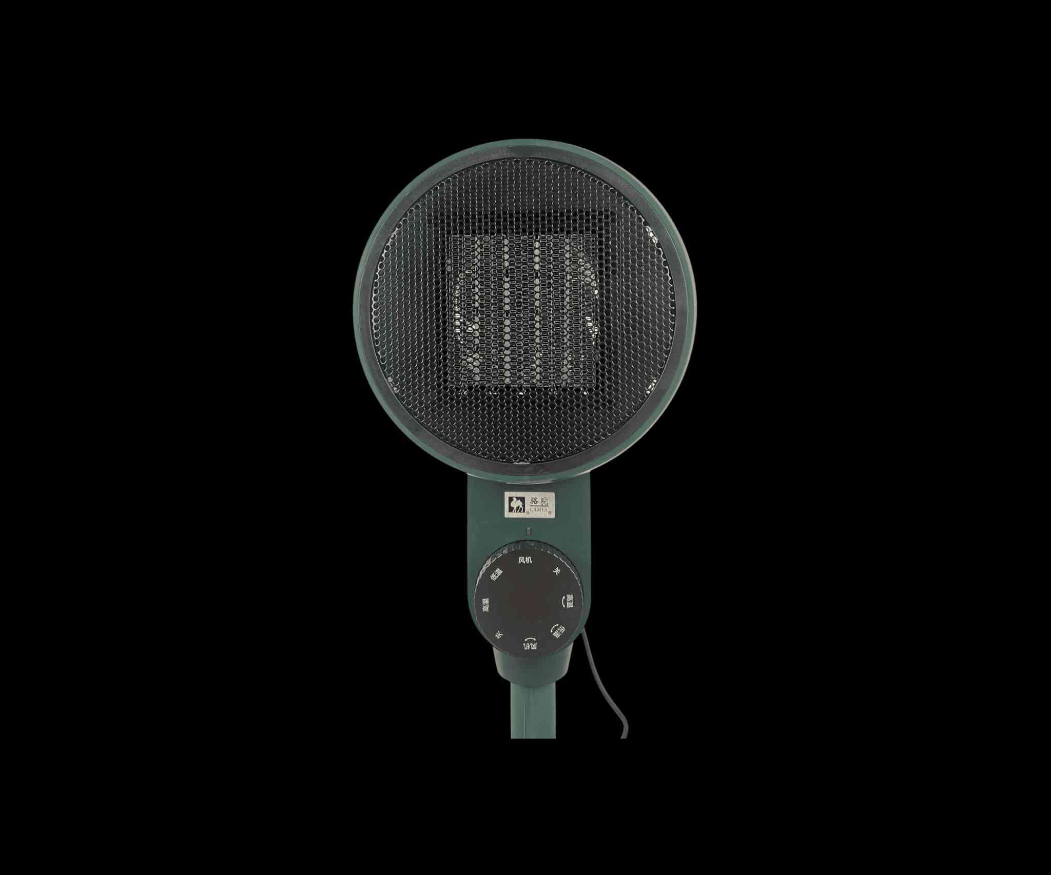 مدفأة فان عمودية متحركة CAMEL
ب(44 ألف)والتوصيل مجانا
الاستخدامات
تدفئة الغرف المتوسطة والصغيرة بسرعة وكفاءة.
مناسبة لغرف النوم، غرف الجلوس، المكاتب، والمحلات.
مثالية للاستخدام المنزلي اليومي خلال فصل الشتاء.
تُستخدم كمدفأة هواء مع توزيع دائري للحرارة.
المميزات
تصميم عمودي متحرك بقاعدة ثابتة لسهولة النقل.
نظام توزيع هواء دائري لتدفئة متساوية في جميع الاتجاهات.
عنصر تسخين داخلي عالي الكفاءة.
قرص تحكم أمامي لاختيار وضع التشغيل بسهولة.
شبك حماية معدني أمامي لمزيد من الأمان.
زاوية رأس قابلة للتعديل لتوجيه الهواء الدافئ.
تشغيل كهربائي مباشر.
مناسبة للاستخدام الداخلي.
جودة تصنيع من ماركة CAMEL.
القدرة الكهربائية: 2000 واط
قابس كهرباء أوروبي ثنائي.
محتويات الصندوق
مدفأة فان عمودية CAMEL.
قاعدة تثبيت سفلية.
دليل الاستخدام.
كرتونة تغليف أصلية.
الملاحظات
للاستخدام الداخلي فقط.
يُفضل عدم تغطية المدفأة أثناء التشغيل.
إبعادها عن الماء والرطوبة.
تُفصل عن الكهرباء عند عدم الاستخدام.
المنتج يسلم مفكك جزئيًا (قاعدة + عمود + رأس).
قياس الكارتون: الطول: 50 سم  العرض: 28 سم  الارتفاع: 32 سم


**إذا كنت صاحب هذا الإعلان وتريد حذفه لأي سبب، رجاءا أرسل رسالة إلى الدعم الفني**