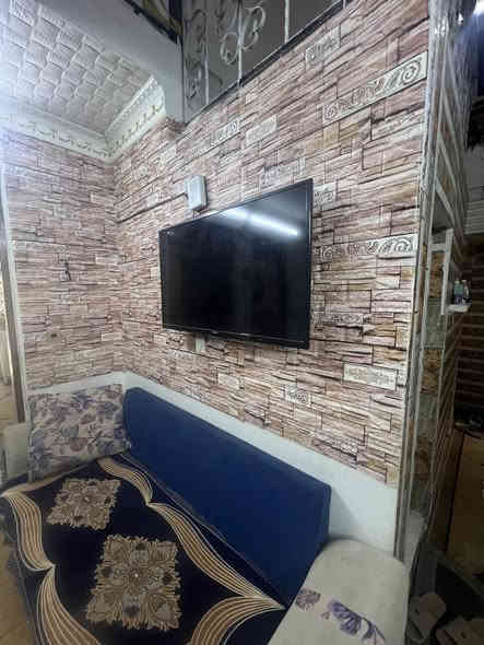 ‏دار للبيع طابوق كونكريت 
 السعر 127 مليون قفل غير قابل للتفاوض 
المساحه ٢٠٠ متر طابو زراعي سند ٢٥
حله بكرلي ٤ بلبدايه قريب علئ الشارع العام
منطقه هادئه خدمات كامله.............
شارع ٨متر تبليط مجاري خدمات كامله 
يحتوي على ٤غرف نوم وكلدور واستقبال ومطبخ وصحيات داخليه وخارجيه ومدخل للبيت كبير
للاستفسار الاتصال على أرقام المكتب
*********** متوفر واتساب
***********متوفر واتساب‏
