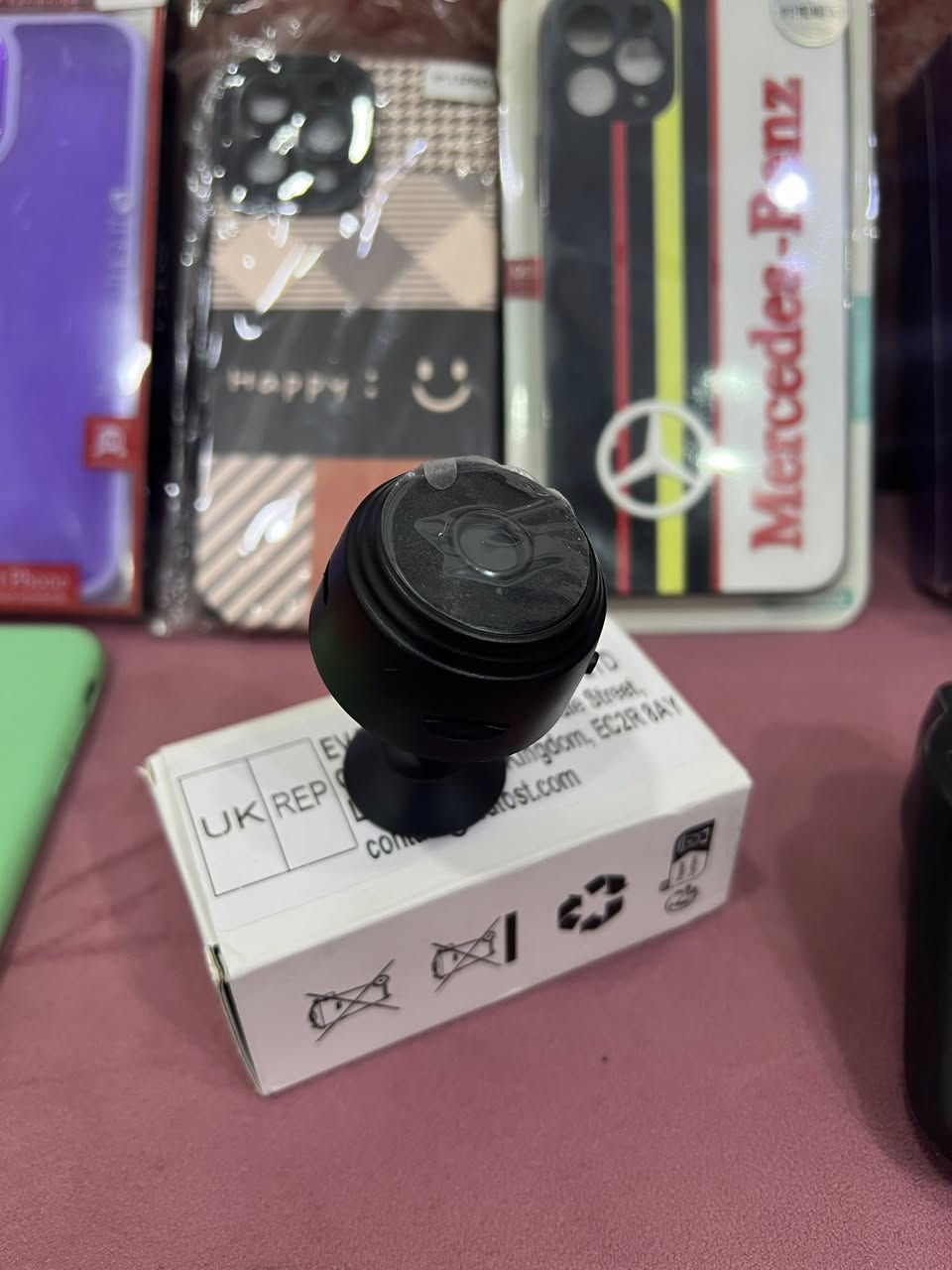 حبايب غراض بالة وجدد اصليات للبيع سعرهن شلع 55 الف مكاني بغداد حي القاهرة ***********
توصيل مجاني كافة المناطق والمحافضات

جهاز انفنكس شغال يعني اكو صورة يرادلة شاشة
جهاز سوني شغال يعني اكو صورة يرادلة شاشة
كامرات عدد 1
حساب بلي فور جديد 1 
سماعات ايفون 2
ايربود اصلي وتجاري 2
مداليات جهاز عدد 2
جنطة سبورت بالة 1
شاحنة ايفون اصلية جديدة 1
لاصق ايفون مضلل 13/14 برو ماكس عدد 2
سماعة طوكً بلوتوث 1 
حاضنة تلفون عدد 1
كفرات اجهزة ايفون 8
جوستك لابتوب العاب اصلي 
كيبل ايفون تجاري 1 
فلاش ميموري بلي 2
