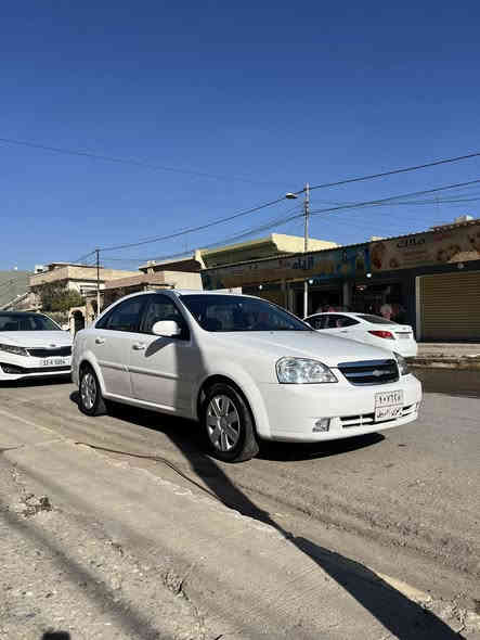 اوبترا خليجي 
مكفولة من ضرر ول صباغ حتى دعاميات بشرط بدون صبغ 
ماشيه 160 حقيقي 
كير ومحرك بشرط على وضع الشركة ما مفتوح 
رقم اربيل شرط تحويل 
مواصفات سيارة 
كير توماتيك 
محرك 16 
شاشة + كامره 
تبريد بشرط 
جامات كهرب  
وباقي مواصفات معروفة 
السيارة جديده على وضع شركة جاهزة من كل النواحي 
السعر ب95 
للاستفسار اتصل على رقم ***********
