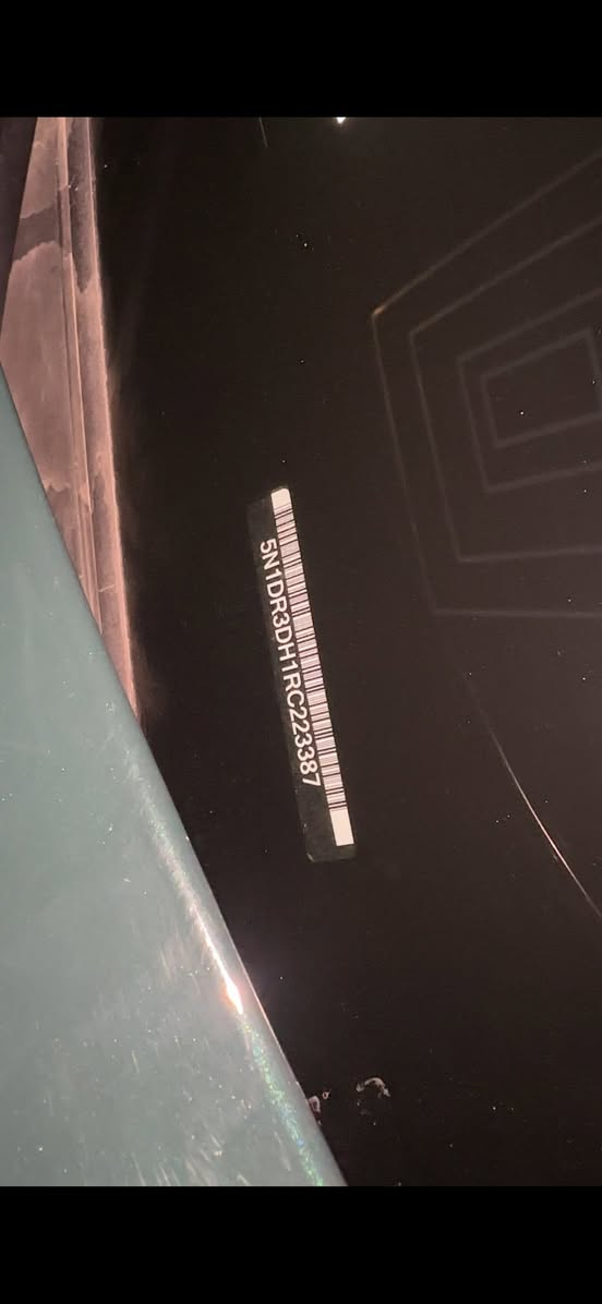 باثفايندر موديل 24 السيارة فول موصفات 1/1 مابيه اي نقص ماشية 34 الف مكان السيارة كركوك  رقم الشاصي موجود ب منشور سعره 280 وبيه مجال 
***********
