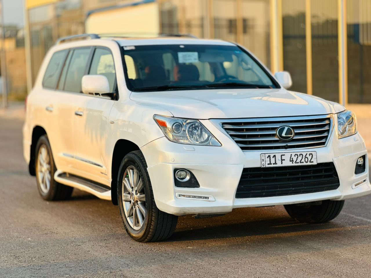 لكزز ٢٠١١ بغداد بسمي
فول مواصفات محرك ٥٧٠٠ بريم اصلي داخل احمر جكات

معروفه مواصفات الكزز يعني فول صندوك كهرباء جاهزه مابيه كل نقص بيه صبغ باب ونص جاملغ خلفي طخه بسيطه مكان السياره بغداد السعر ٣١٢ ورقه بيه مجال للاستفسار اتصال فقط ماكو خاص 

***********
