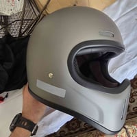 خوذة • ألياف كاربونية • مقاس M