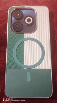 جهاز Infinix SMART 8 مستخدم شهر واحد الجهاز جديد  السعر 120 وبي مجال ق...