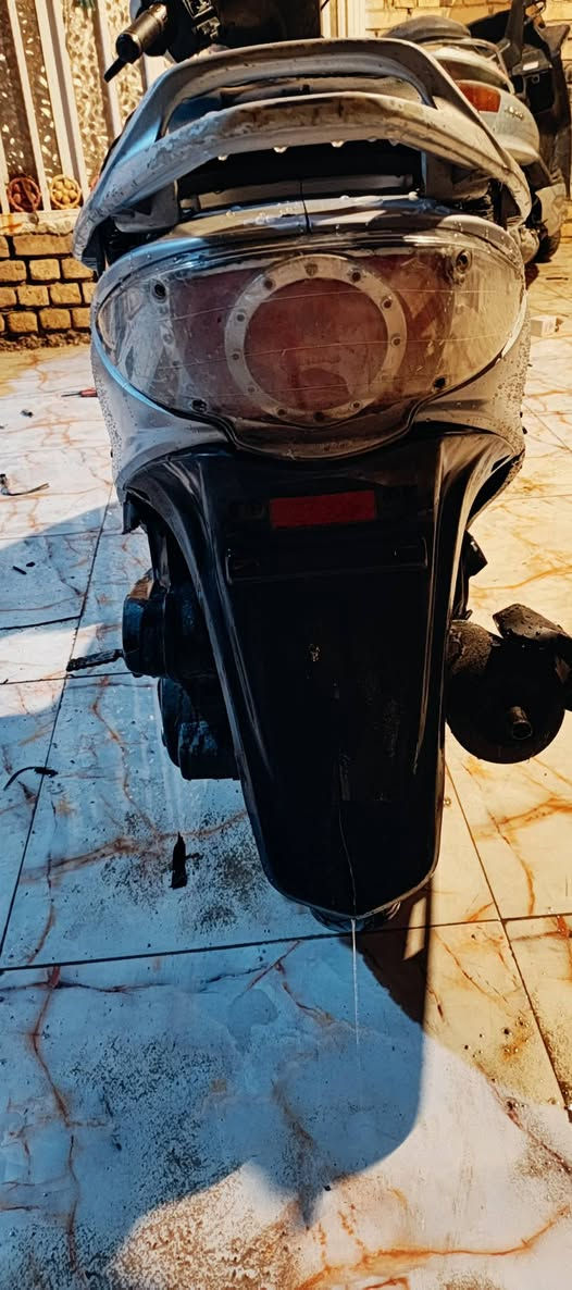 جي فور نضيفه شغاله سلف هندر لايت عالي ناصي بگ لايت  جاهزه  كفرات ختم واحد اصليه مكينه خرسه لا تبخر ولا تنقص شلعه قويه وسريعه ```ب300` وبيه مجال  رقمي ***********
