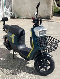 دراجه شحن للبيع  R7 موديل 25 استعمال قليل 5 بطاريات كبار فول سرعه 90  ...