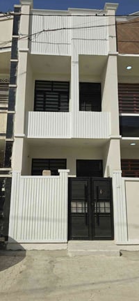 حياكم الله ❤️ متابعين مكتب الفرات للعقارات مدينة الحرية  سيد كريم الاع...