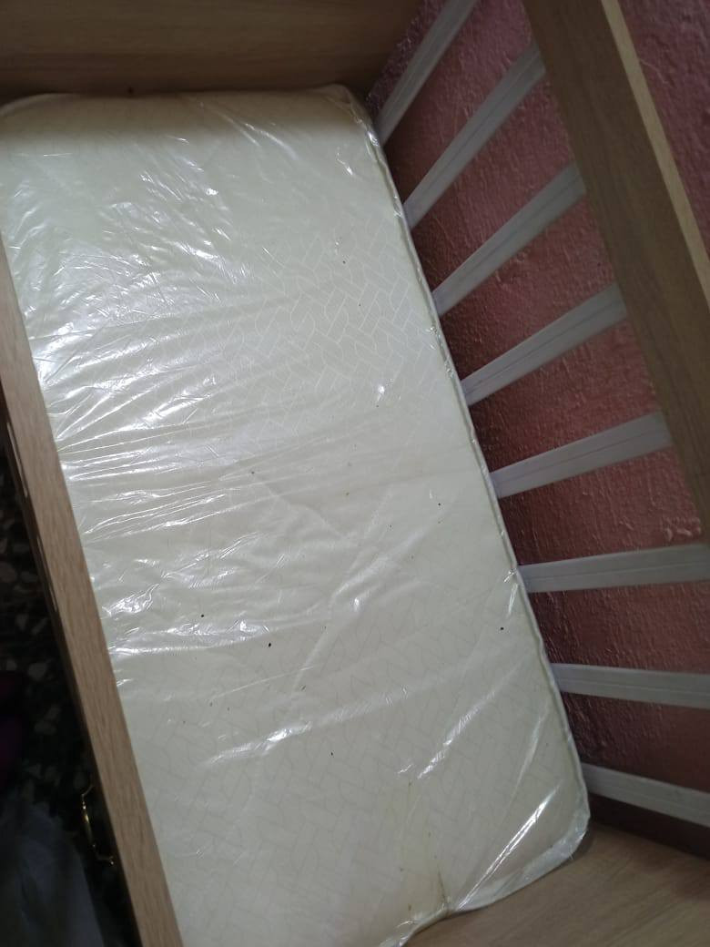 مامستعمله هواي جديده ب170وبيها مجال حك الجيه كامله هيه ودوشكها ولناموسيه


**إذا كنت صاحب هذا الإعلان وتريد حذفه لأي سبب، رجاءا أرسل رسالة إلى الدعم الفني**