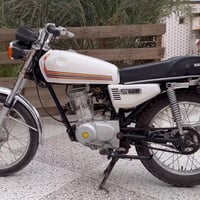 دراجه يراني البيع بدون سعر 450 وبيهه مجال تجي وتشوفهه دراجه. نضيفه 077...