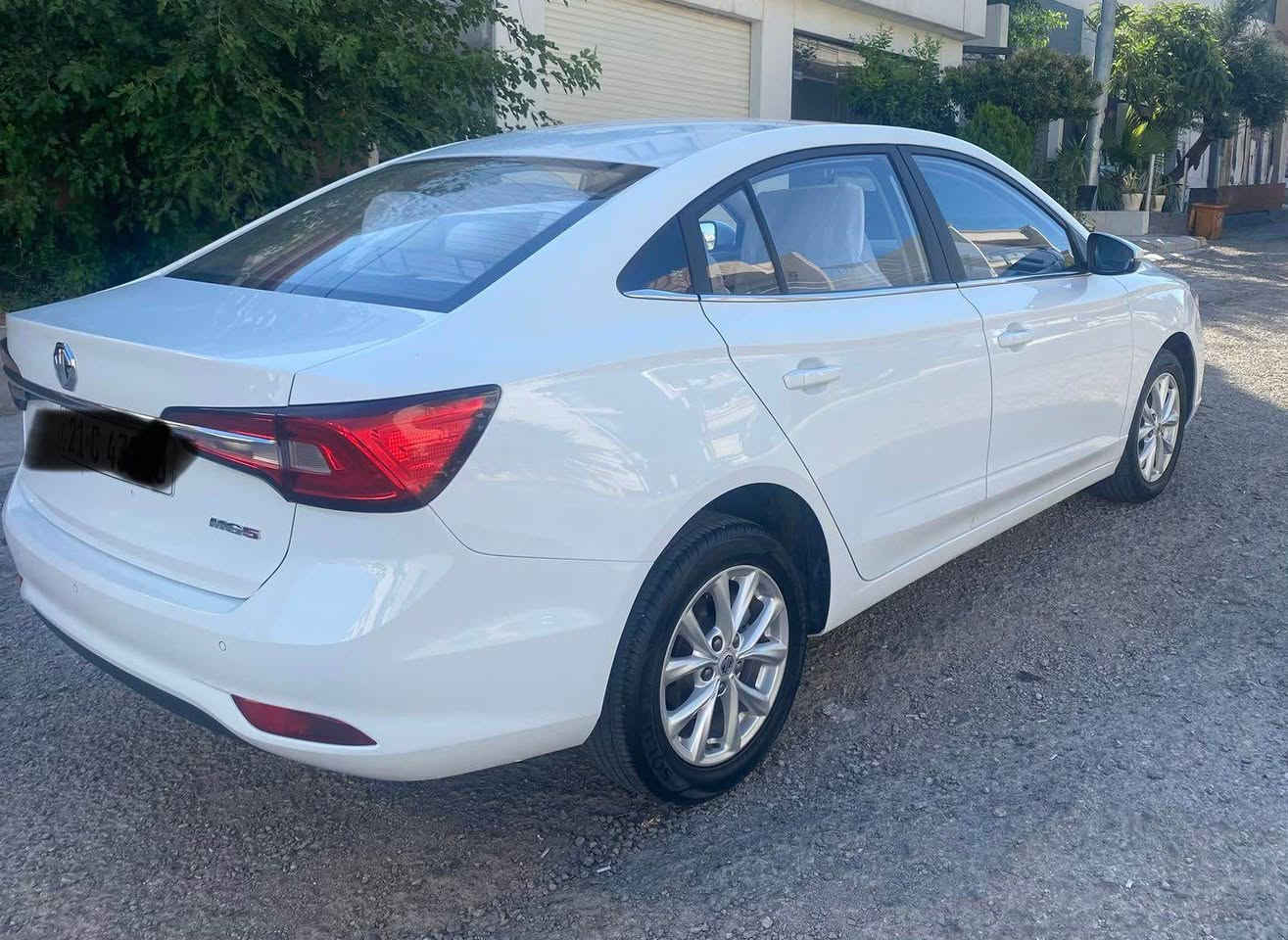 بە ناوی خوای گەورە 
Mg5 comfort 2024

مواسەفات كۆمفۆرتە هیچی نیە 
سەیارەكە زۆر پاك و جوانە 
١١ هەزار ڕۆشتوە 
سەیارەكە زەمانی شەریكەیە
سعری ١٠٧ گەڵا و معامەلەیەكی كەم
لە سلێمانیە سەیارەكە تكایە گەر مشتەریت تەلەفون بكە 
*********** السليمانية, العراق
