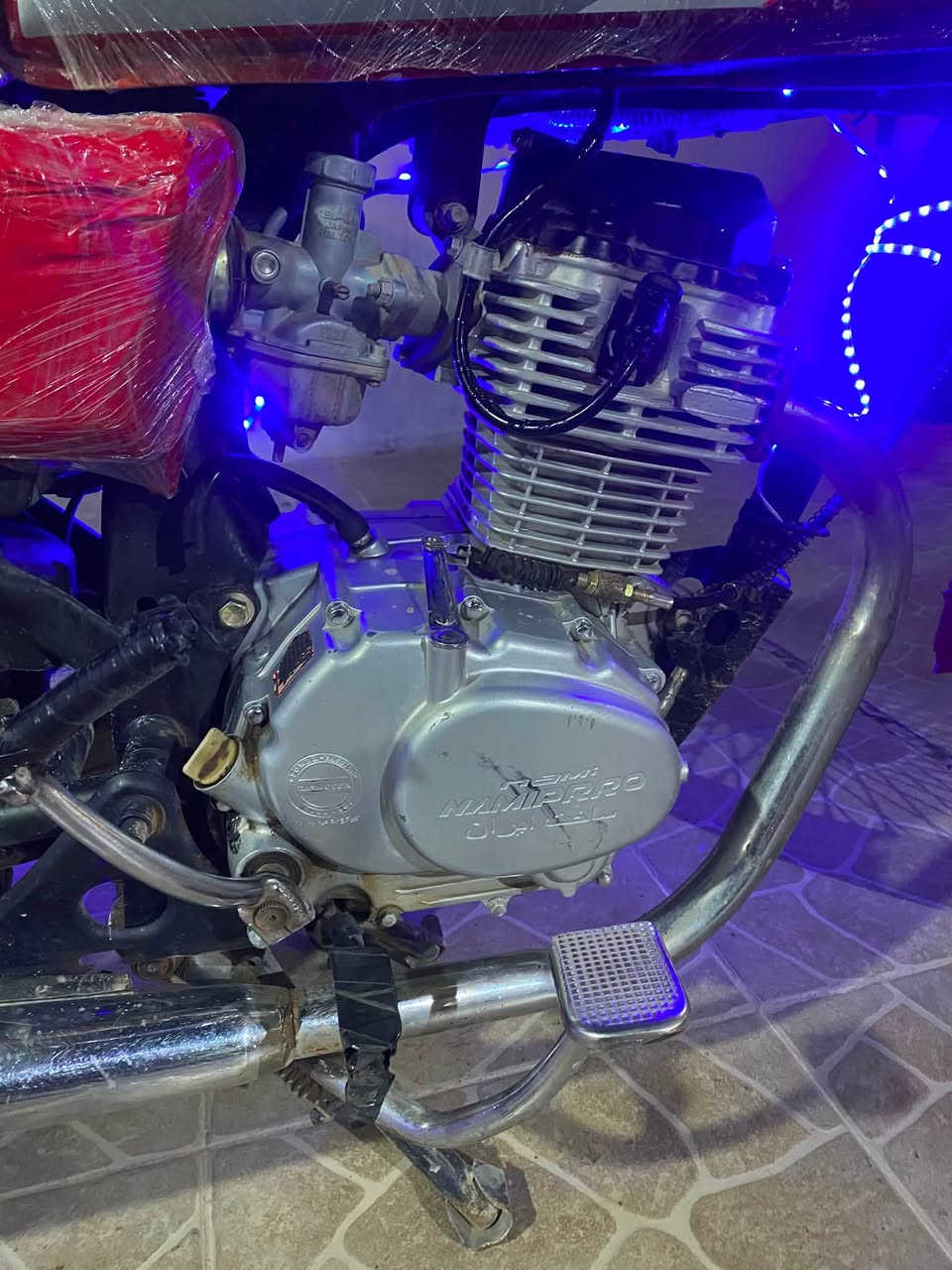 نامي برو 2020محرك كبس ما مفتوح
كهربايات كامل شغاله

سعر400  مو شراي لا تنطي سعر من يمك 

شراي يتصل.   ***********
