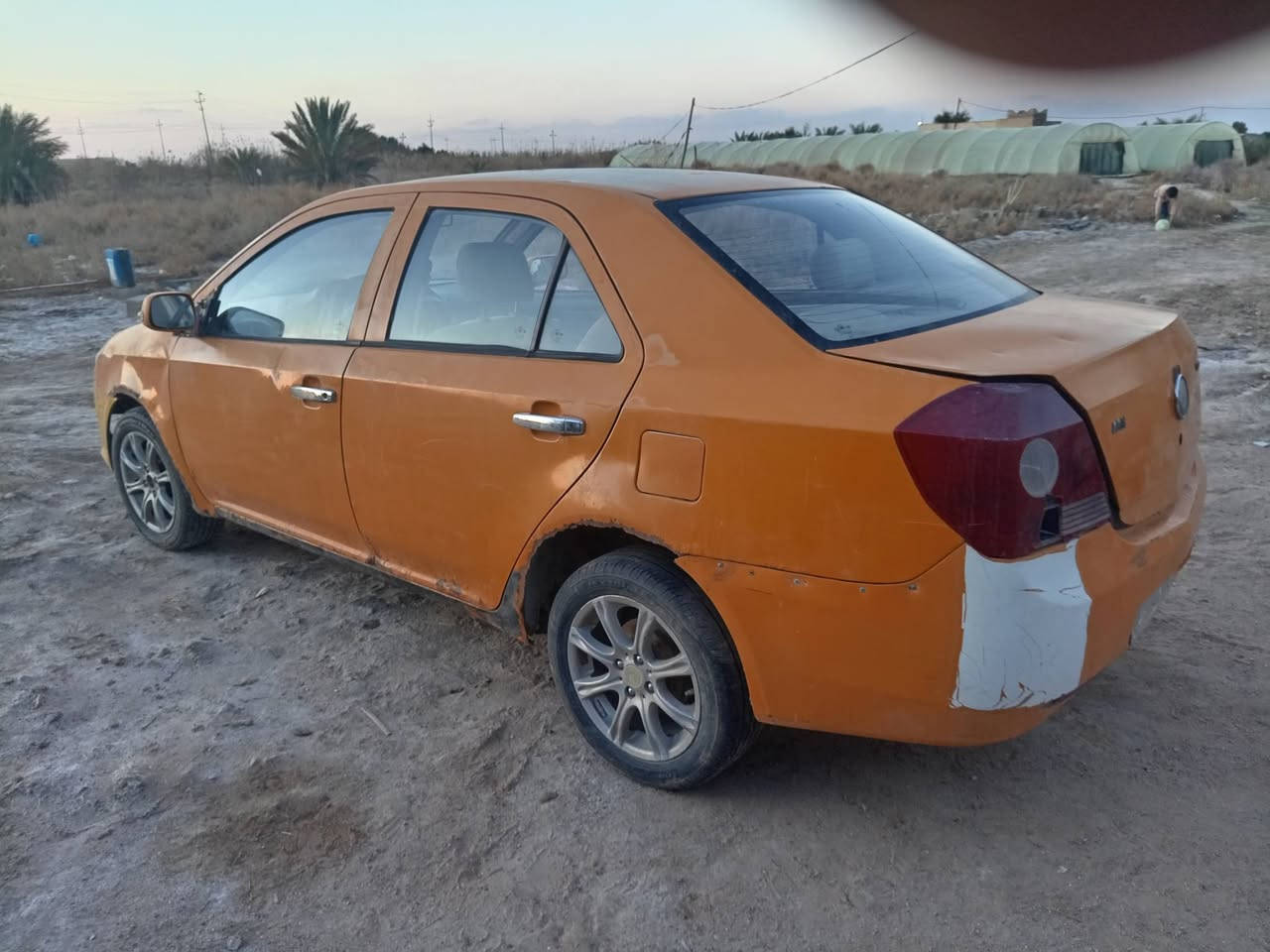 ياالله جلي موديل 2012 ذي قار رقم أحمر محرك كورلا كير عادي السعر  14 ورقة
***********
