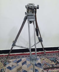 ستاند كاميرا • مكبر صوت بطارية • تضرر بسيط