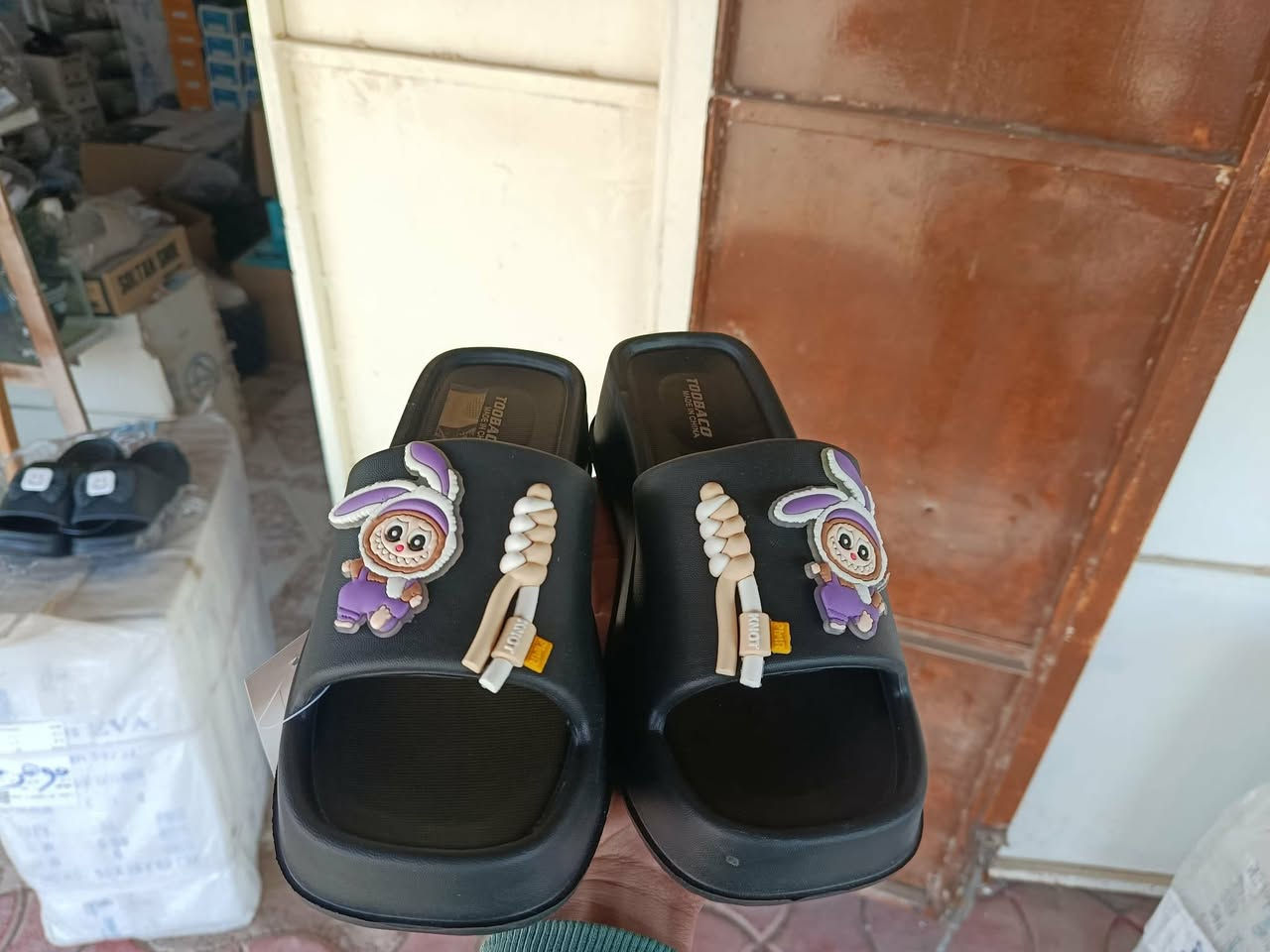 السلام عليكم 
بسم لله وعلى بركة الله

#مسواك_جديد

شحاطات نسائية + طبية قياسات من 36_42 

شحاطات ولادي + بناتي قياسات من 24_30ماركة

تراكسودات بناتي يلبس من عمر 10 _ 15

العنوان:ناحية الشورة القصبة
شارع الدوائر الحكومية
مقابيل دائرة بلدية الشورة

حياكم الله 🌿❤️


**إذا كنت صاحب هذا الإعلان وتريد حذفه لأي سبب، رجاءا أرسل رسالة إلى الدعم الفني**