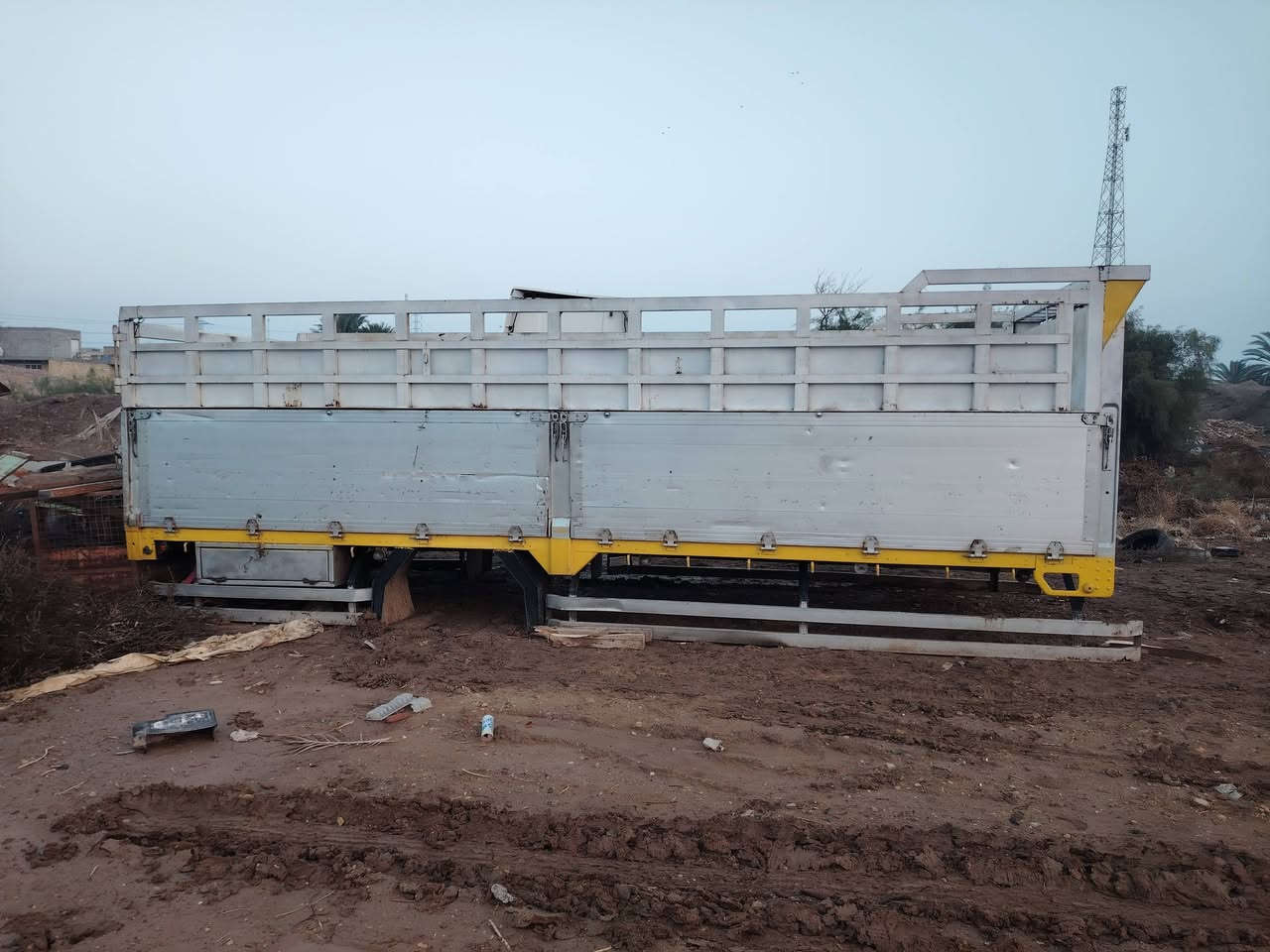 سلام عليكم بدي هينو سنة و ربع البيع مكان كوت لشهداه ***********
