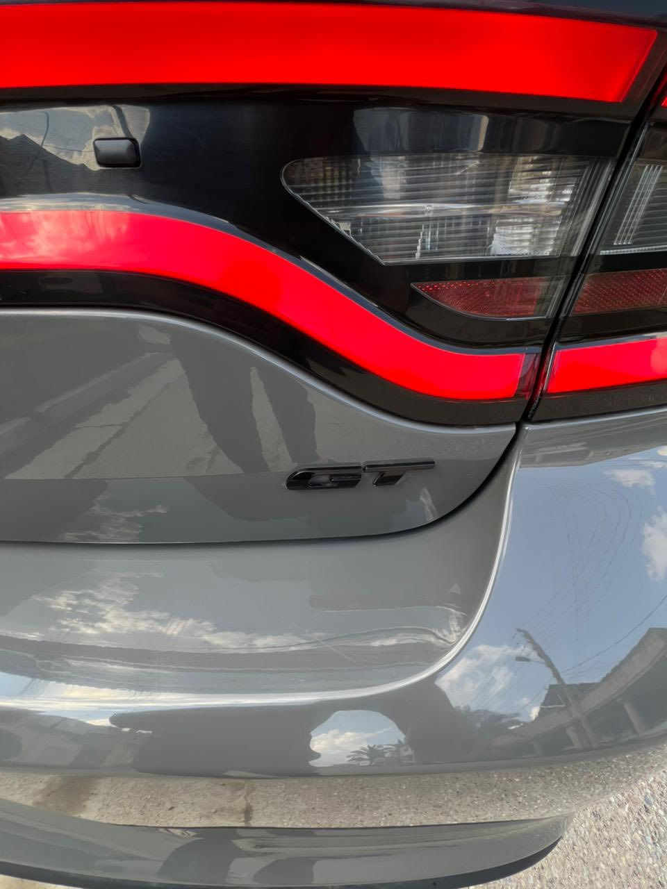 السلام عليكم جارجر23شركة هارما
خليجي وكالة ماشيه 40 كفالة عامة 
فول مواصفات معروفة ام لادار مكان سيارة بغداد غزاليه
تحويل مباشر رقم بغداد ***********
