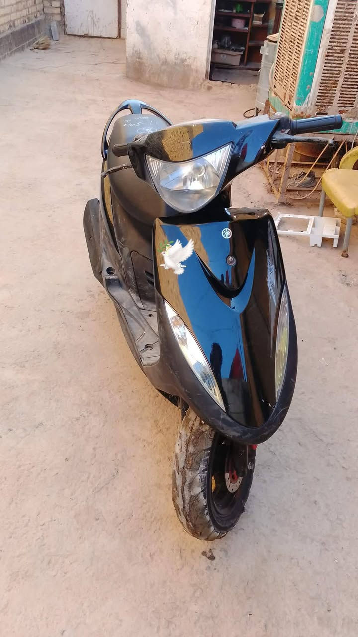 سلاام عليكم دراجه ماكس عدله دراجه جديده مكفواله من كلشي  الله شاهد ستوني طالعته رمبه العنوان الحمزه الشرقي ***********2  السعر ٨٥٠
