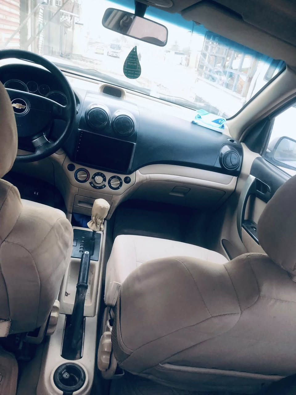 السلام عليكم اخوان افيو ٢٠٠٨ كفاله عدة باب خلف الصدر بارد كير اوتو رقم قادسية مشروع وطني كير مكينه حداديه تخم تاير تبريد شاشه كفاله السعر المطلوب ٦٤ وبيه مجال عنوان حله بابل شارع ٨٠ للتواصل ***********
