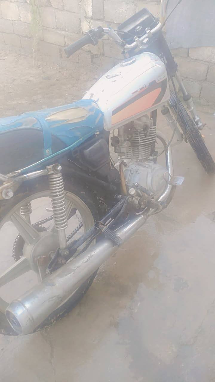 ماطور للبيع سعر 175 وبمجال للطيبين ***********
