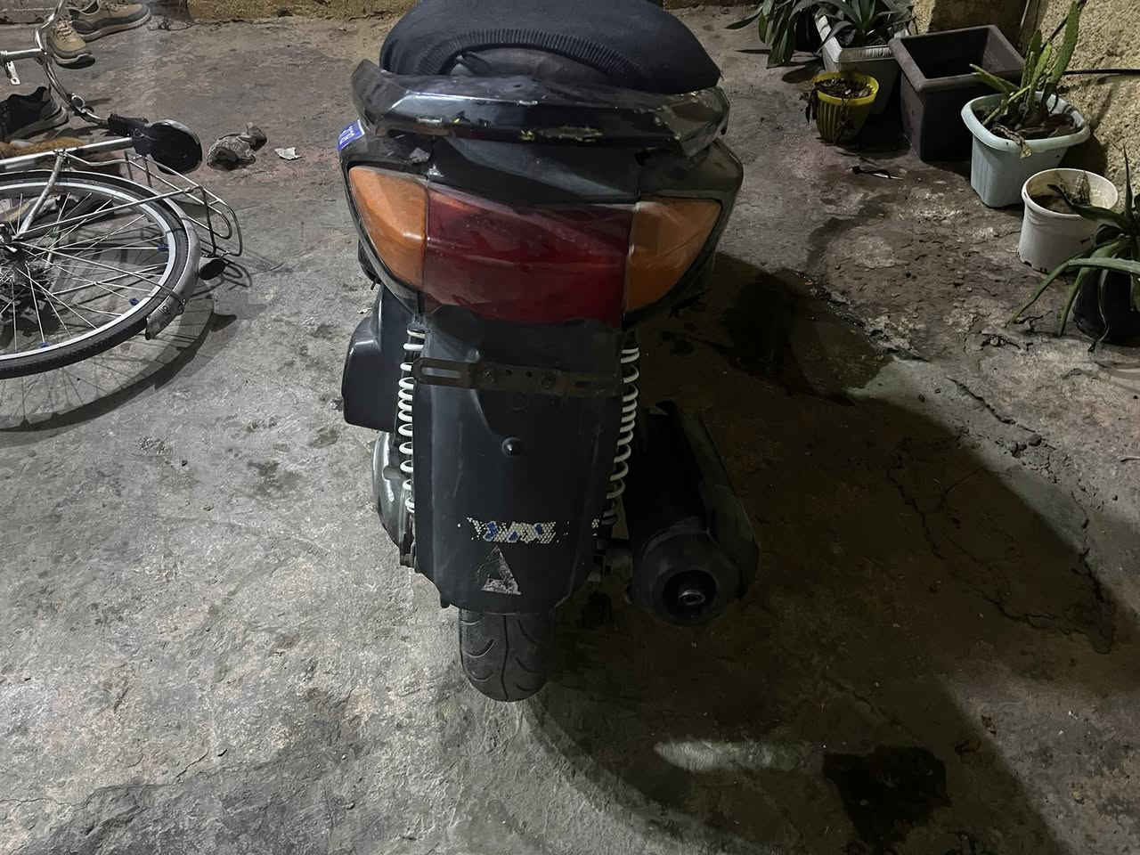 السلام عليكم ادراجة  نضيفة  يرادلهة زنجيل.   بس.  أبيع كوم حديد  السعر 200 وبيهة مجال قليل  مكاني بغداد الشعب الثعالبة


**إذا كنت صاحب هذا الإعلان وتريد حذفه لأي سبب، رجاءا أرسل رسالة إلى الدعم الفني**