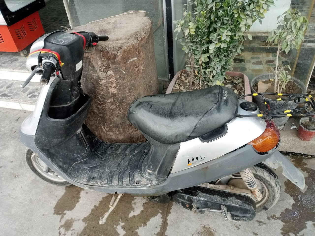 السلام عليكم ماطور بوتين مفتوح شغال كله شغال سعره 250 وبيها مجال عنواني راس الجاده ***********
