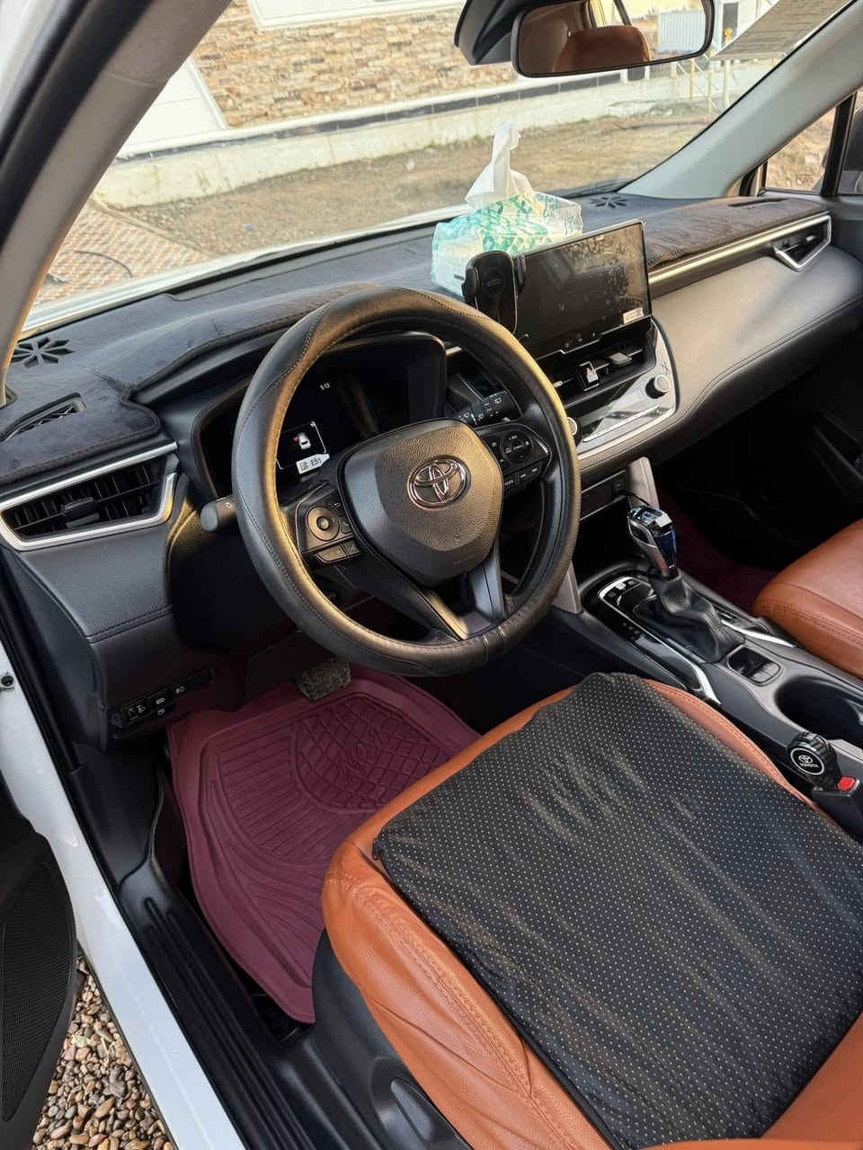 كورلا كروس ٢٠٢٥ رقم بغداد مطلوبة للمصرف مقترض وكفيل نفس البيت مكفولة كفالة عامة محرك ٢٠٠٠ هايبرد وبانزين حساسات امامي خلفي فتحة سقف حمالات سقف شاشة عرض فيديو وكل البرامج اربع كامرات ماشية ٣٠٠٠ الف قابلة للزيادة السعر ٢٥ مليون رقم ***********
