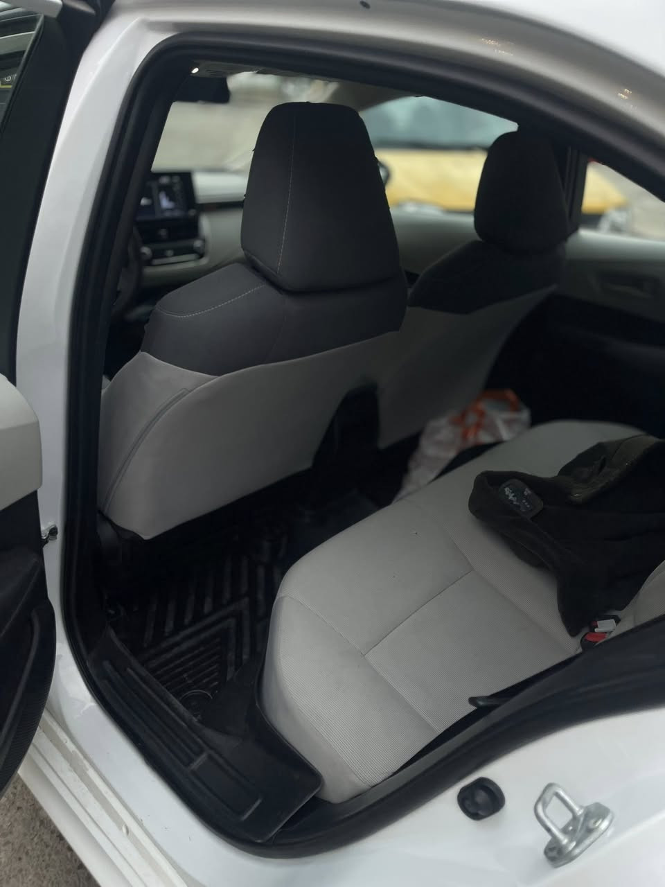 كورلا أمريكية موديل 22 رقم بغداد تحويل مباشر 
ضرر بنيد جزء من جاملغات 
ماشية 110 الف

مواصفات LE نص فول 

شاشة جبيرة
كامرة خلفية
ردار امامي و سياقة آلية
داخل كريمي 
سايد بريك بصمة
اوتو هولد 
لايتات زنون 

وبيها كامرة مراقبة امامية و خلفية 

سيارة جديدة و جاهزة مكانها بغداد معارض النهضة

‭0773 358 8478‬
