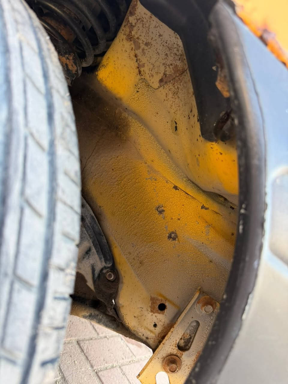 سلام عليكم سايبه موديل 2011 سياره خير من الله تخم تاير جديد رقم انكليزي مشروع وطني سنويه جديده هيا وغرامات مصفره تحويل ثاني يوم سعر 30قفل ***********
