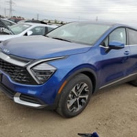 يا سبورتج موديل 2025  فول موصفات عدى الفتحة  حدثها جملغ بارد وجنطة ودع...